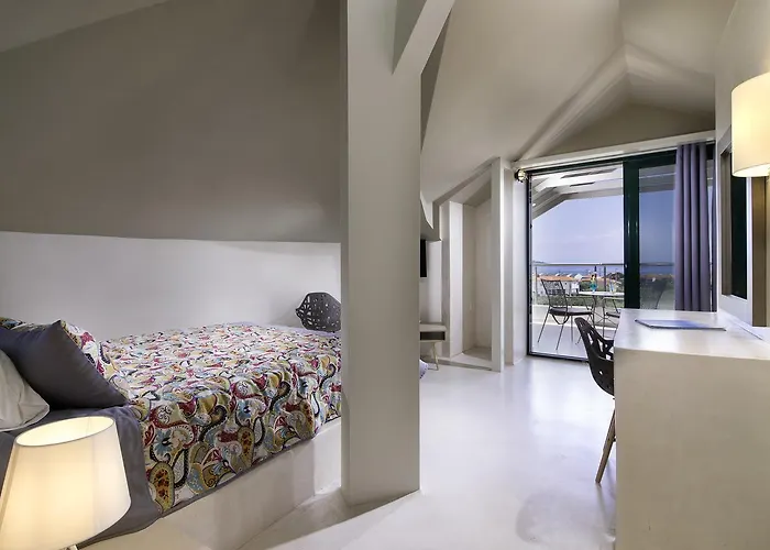 Hotel Ocean Beach 4*